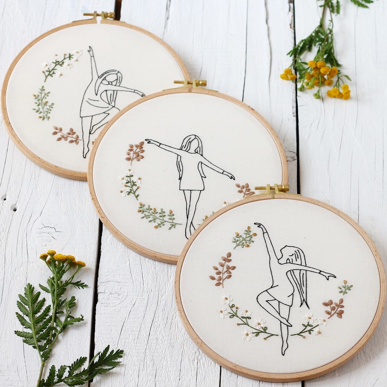 Wzory do wyszywania haftem płaskim