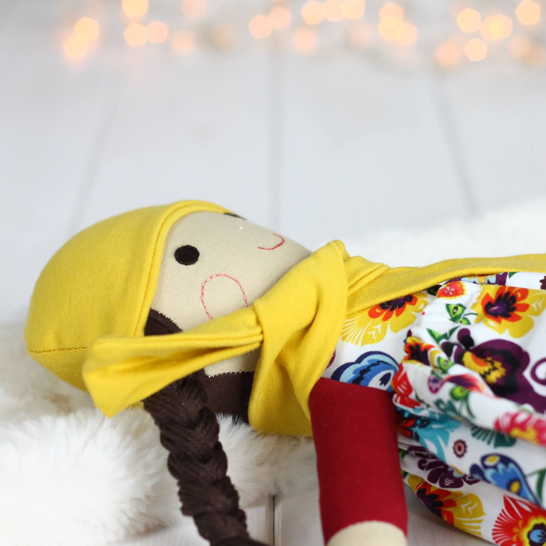 lalka szmaciana dla dziewczynki