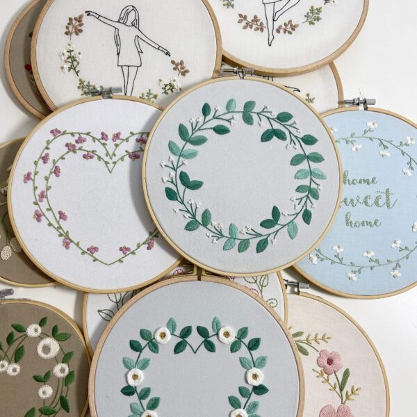 wzory haftów płaskich